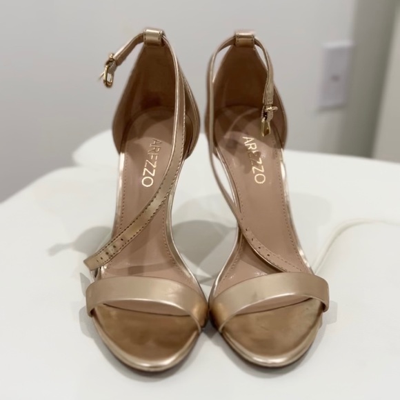 Classic Gold Heel main image 2